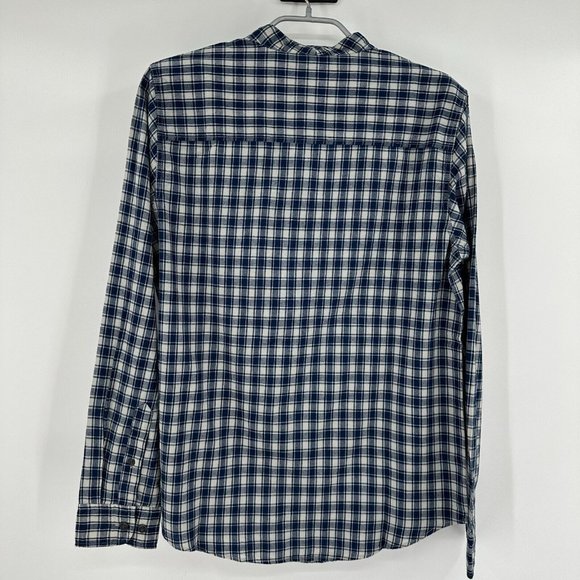 Filson Women's Kadin Island Button Down Shirt sz M Medium Indigo Blue Plaid NWT - Picture 6 of 7